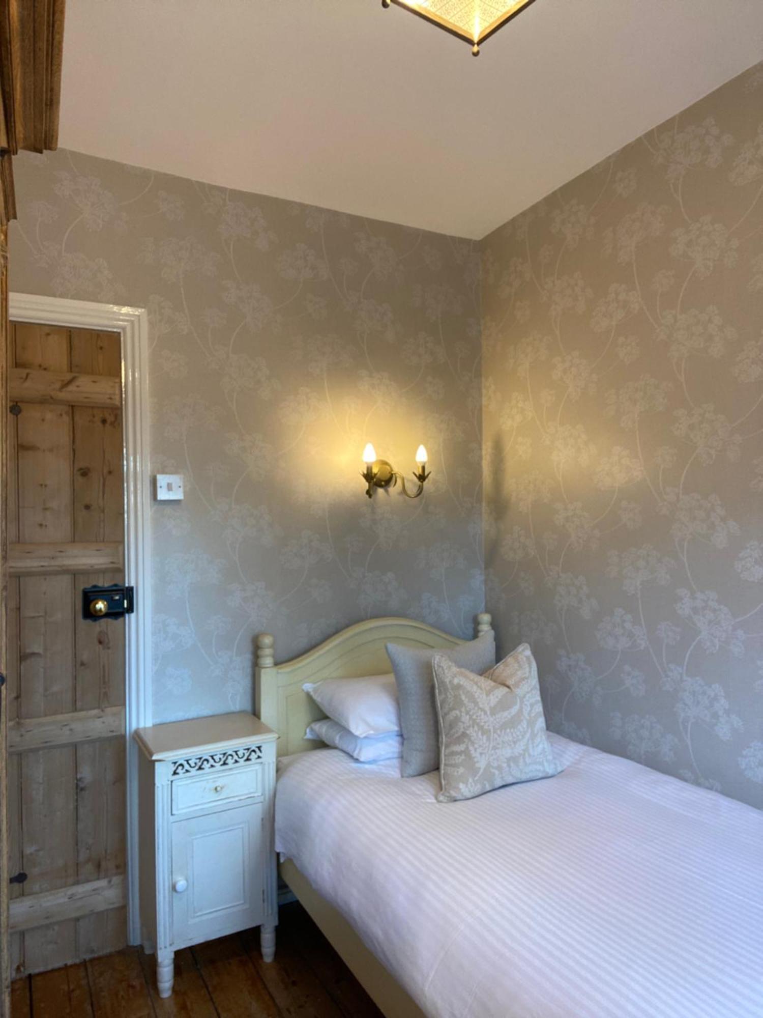 Inglenook Cottage Grange-over-Sands Exterior foto